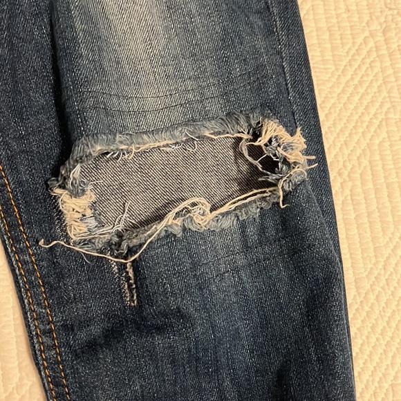 Collectors edition Joe’s Jeans the Markie Crop - Picture 4 of 9